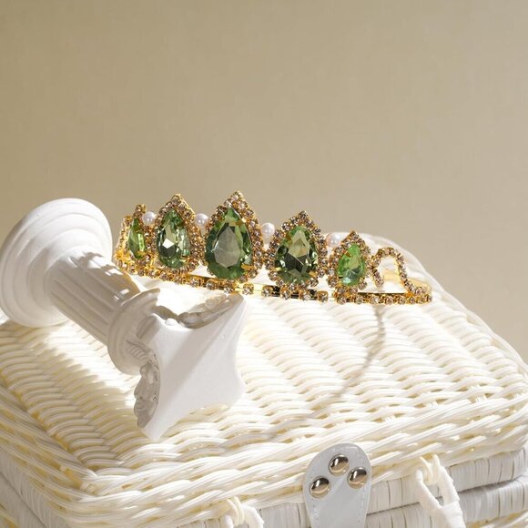 Princess Tiana Tiara and Necklace Set Costume Accessory for Women